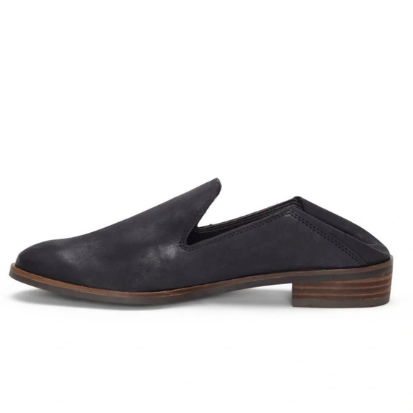 Lucky Brand Cahill Convertible Mule Flat Navy Leather Shoe​​​ - Picture 3 of 9